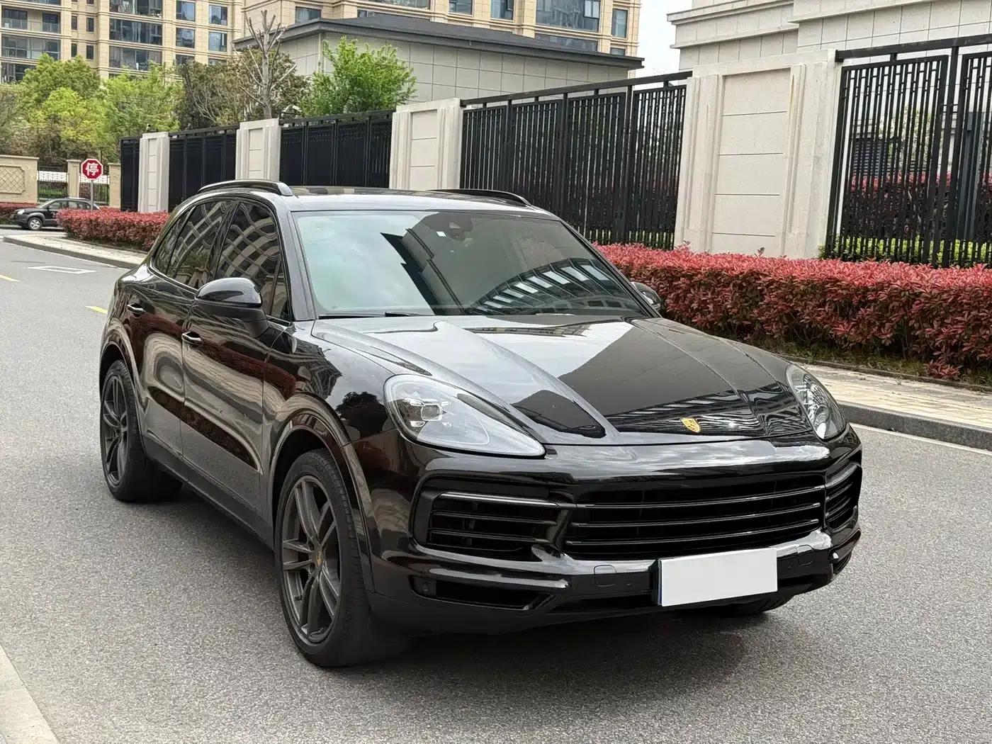 Cayenne 2019 Cayenne 3.0T — миниатюра 2