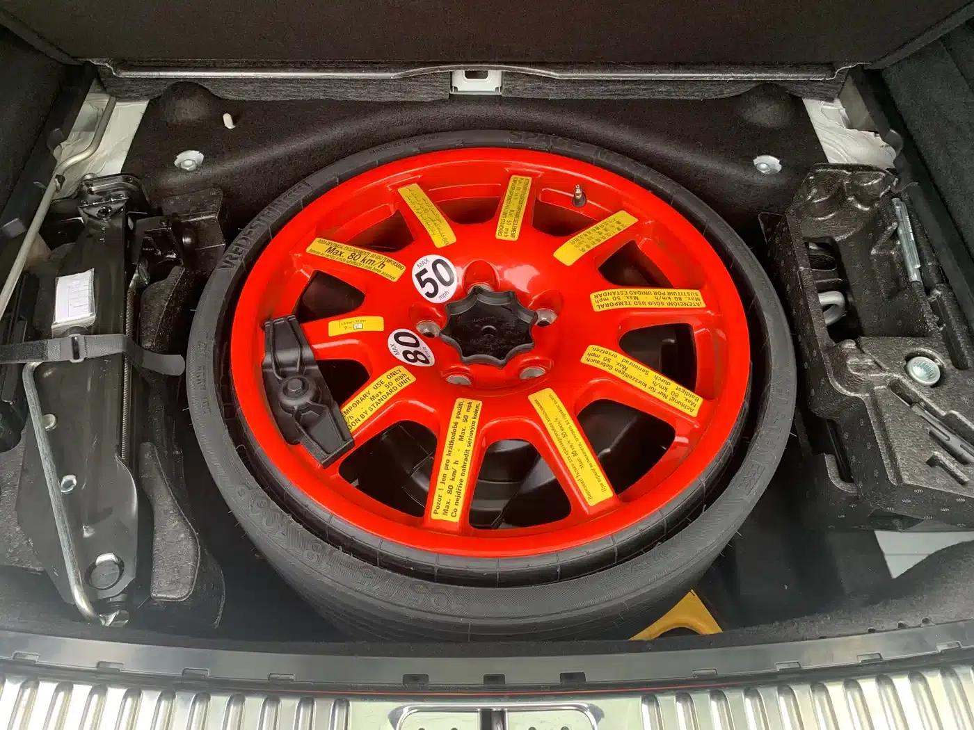 Cayenne 2016 Cayenne Platinum Edition 3.0T — миниатюра 24