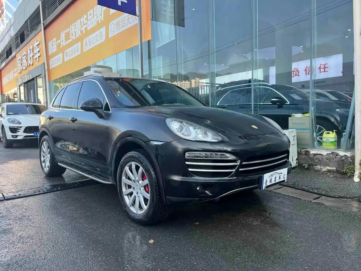 2012 Cayenne 3.6L US Spec — миниатюра 3