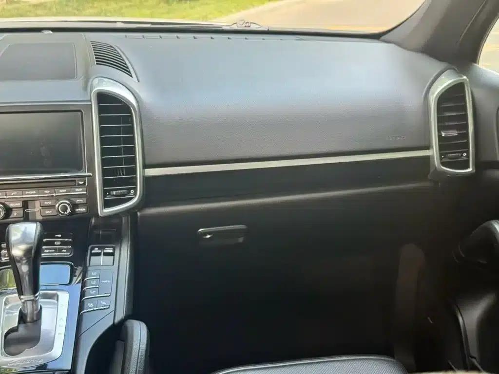 Cayenne 2011 Cayenne 3.0T — миниатюра 8