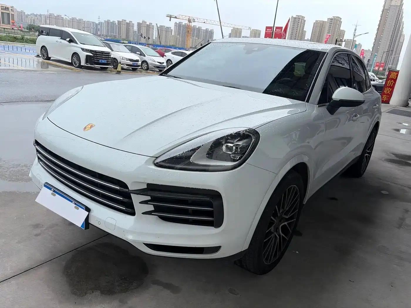 Cayenne 2019 Cayenne 3.0T — миниатюра 1