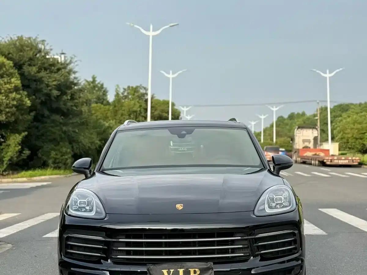 Cayenne 2019 Cayenne 3.0T — миниатюра 2