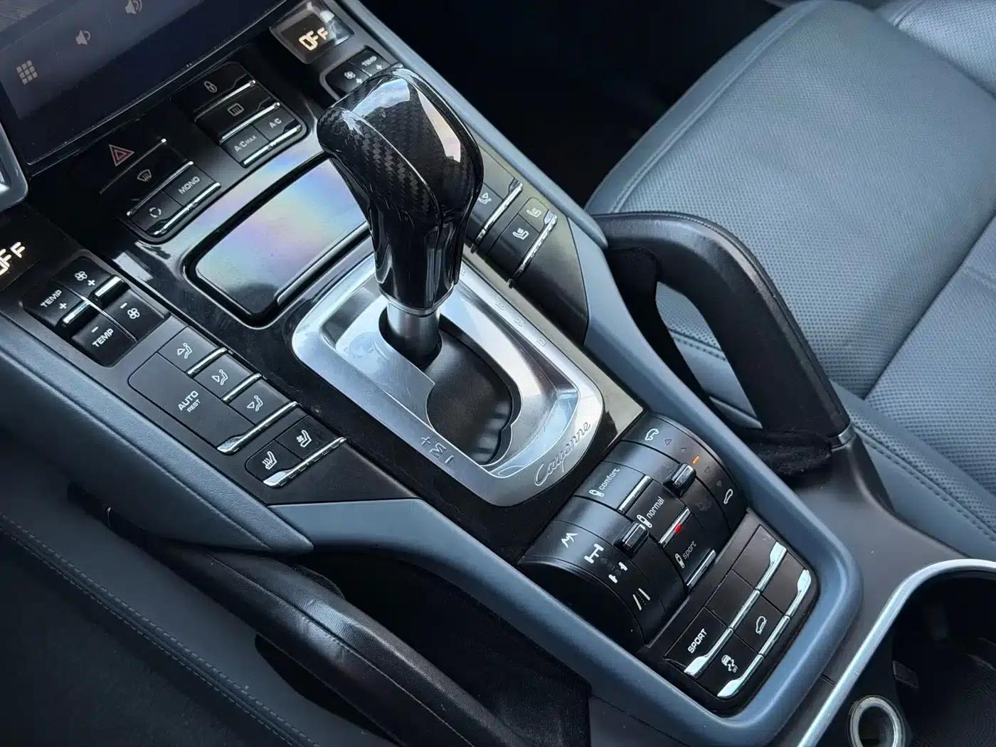 Cayenne 2011 Cayenne 3.0T — миниатюра 5