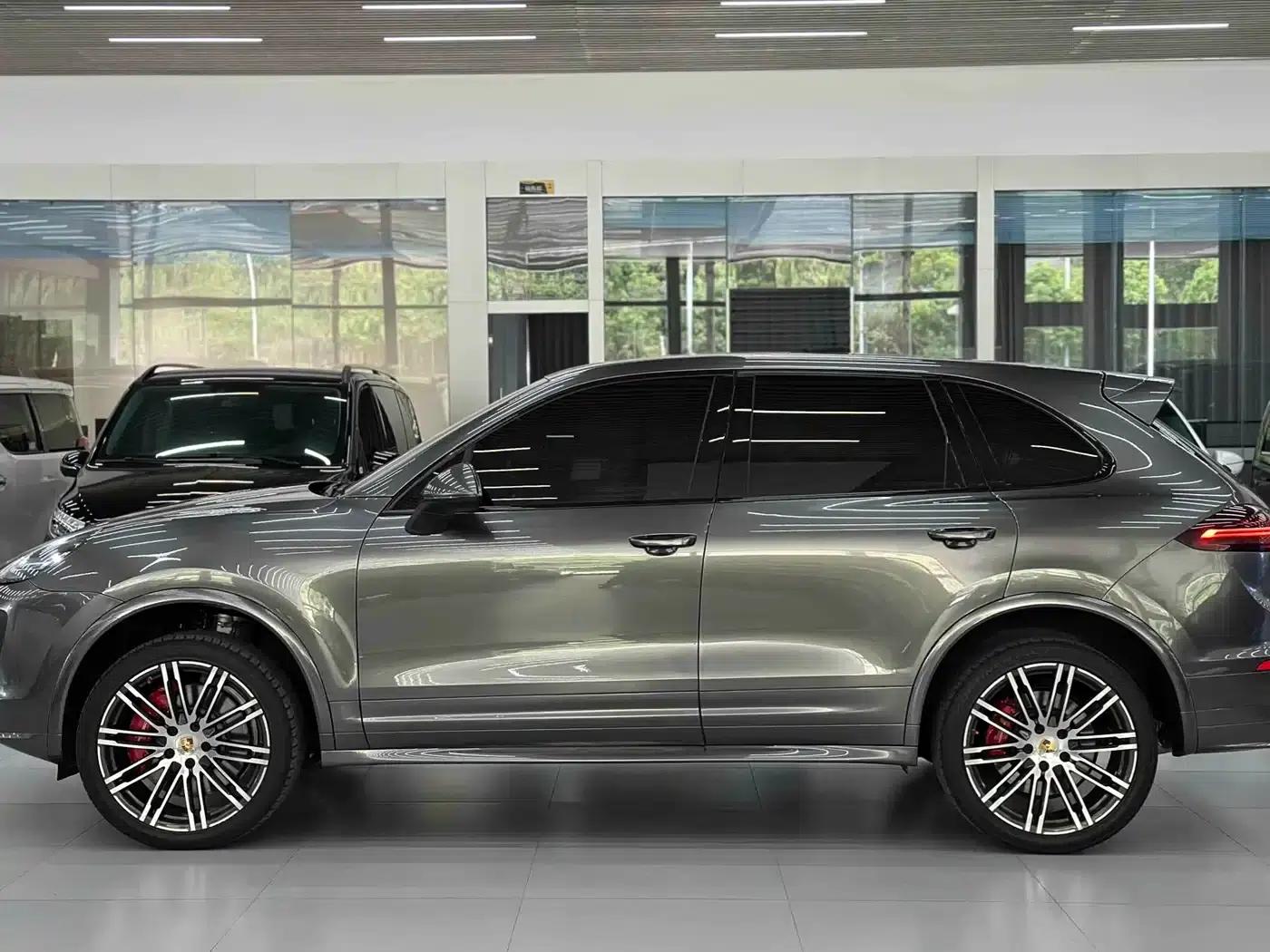 Cayenne 2015 Cayenne GTS 3.6T — миниатюра 4
