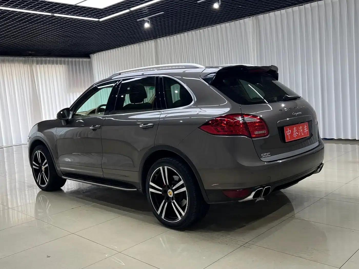 Cayenne 2011 Cayenne 3.0T — миниатюра 4