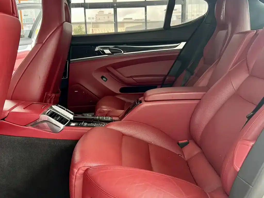 Panamera 2014 Panamera 4S Executive 3.0T — миниатюра 11