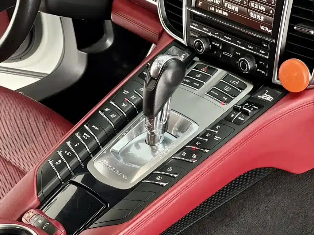 Panamera 2014 Panamera 4S Executive 3.0T — миниатюра 12