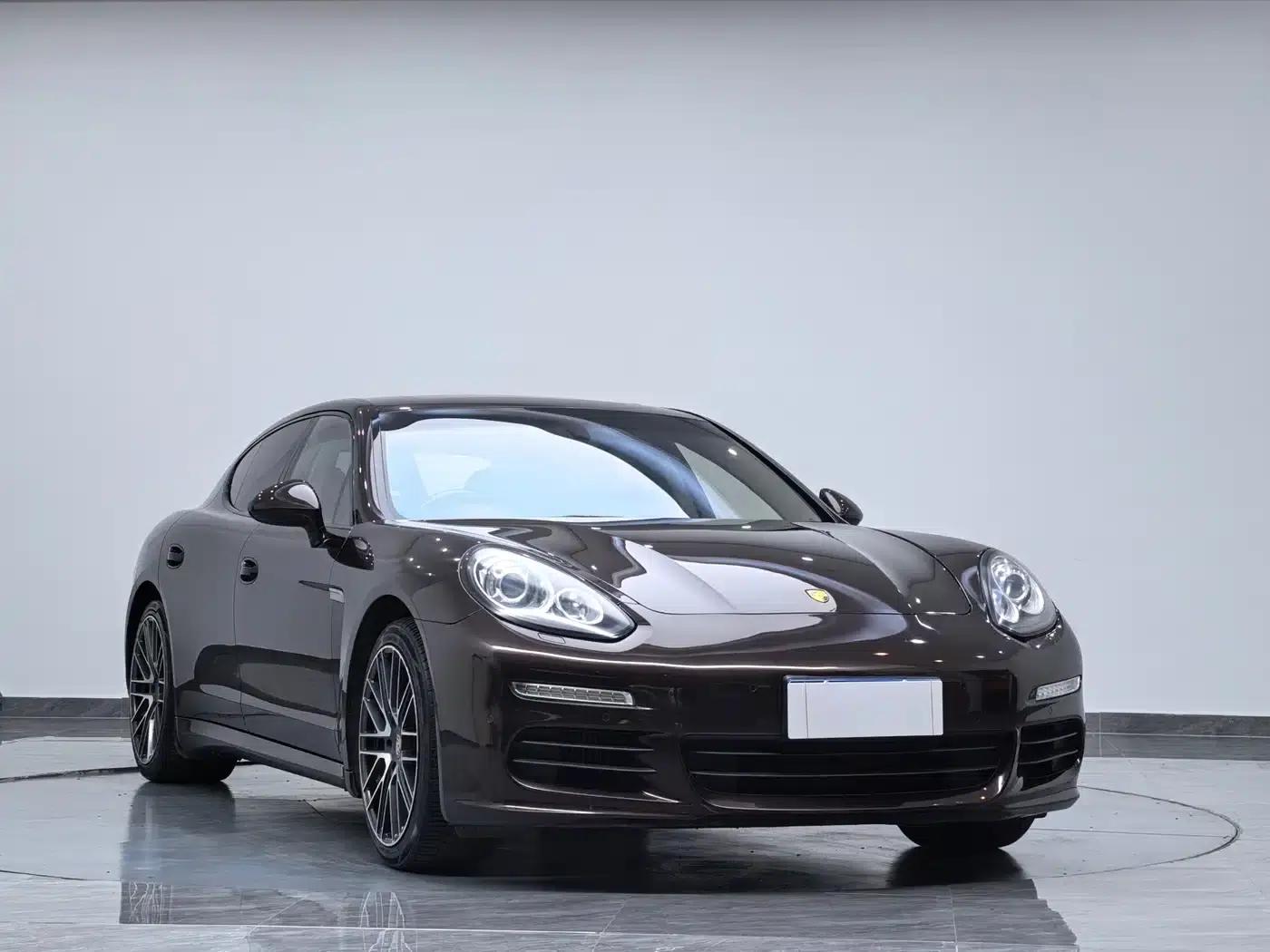 Panamera 2016 Panamera Edition 3.0T — миниатюра 1