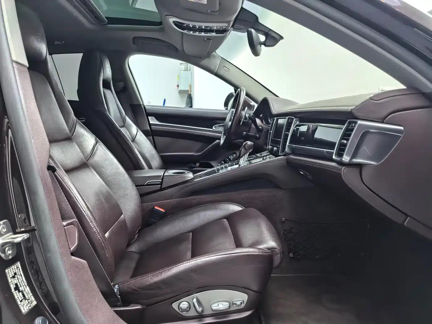 Panamera 2016 Panamera Edition 3.0T — миниатюра 13