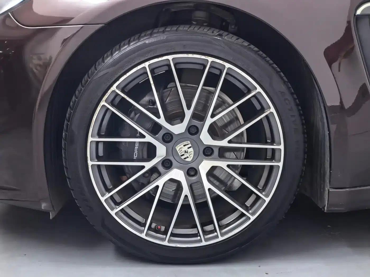 Panamera 2016 Panamera Edition 3.0T — миниатюра 25