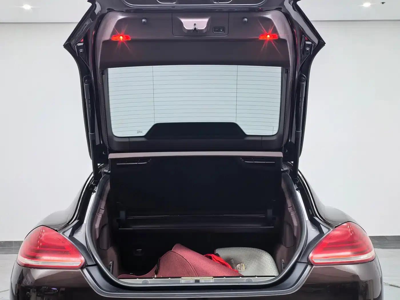 Panamera 2016 Panamera Edition 3.0T — миниатюра 29