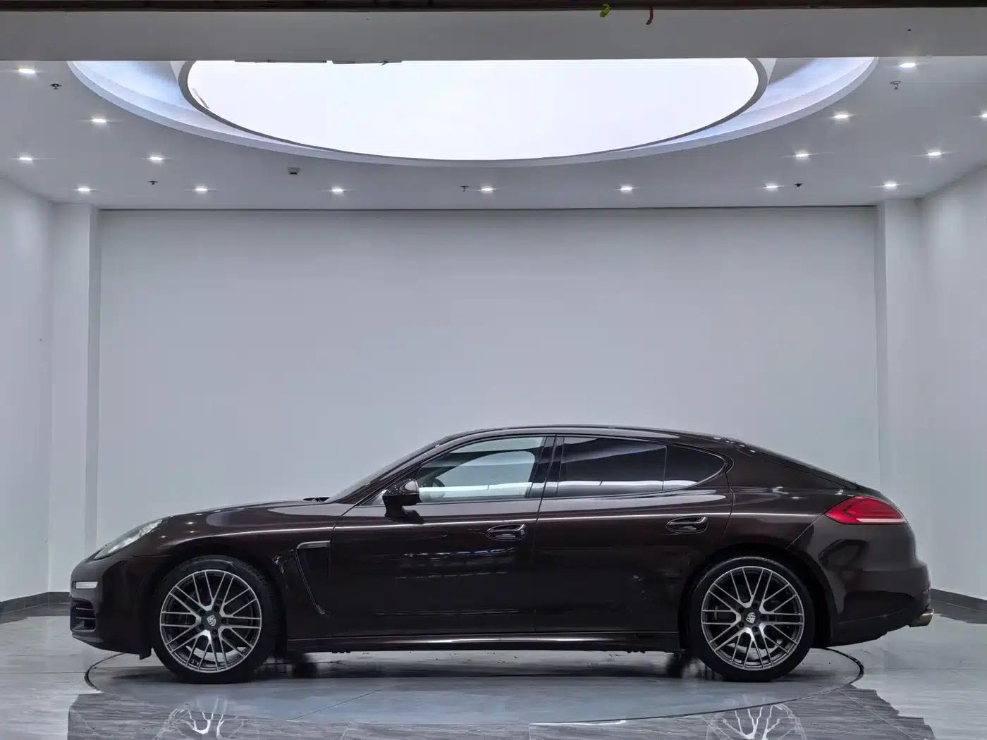 Panamera 2016 Panamera Edition 3.0T — миниатюра 5