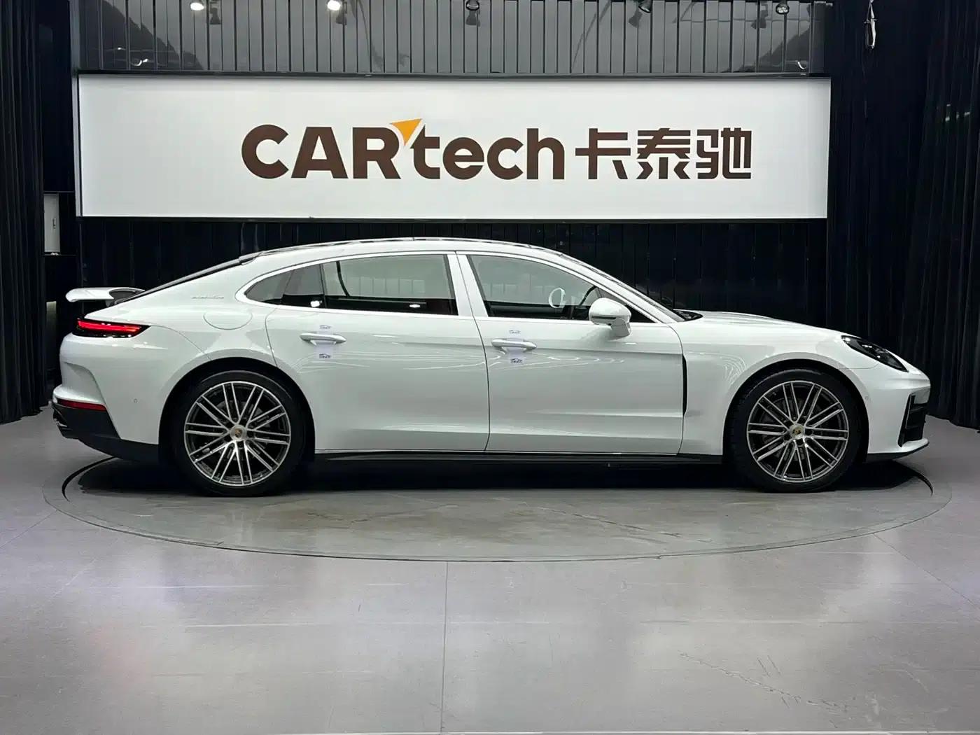 2024 Panamera Executive Long Wheelbase 2.9T — миниатюра 12