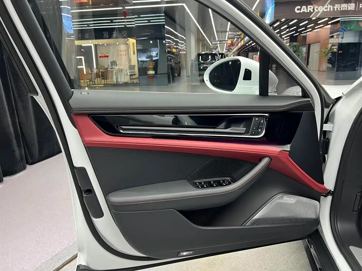 2024 Panamera Executive Long Wheelbase 2.9T — миниатюра 13