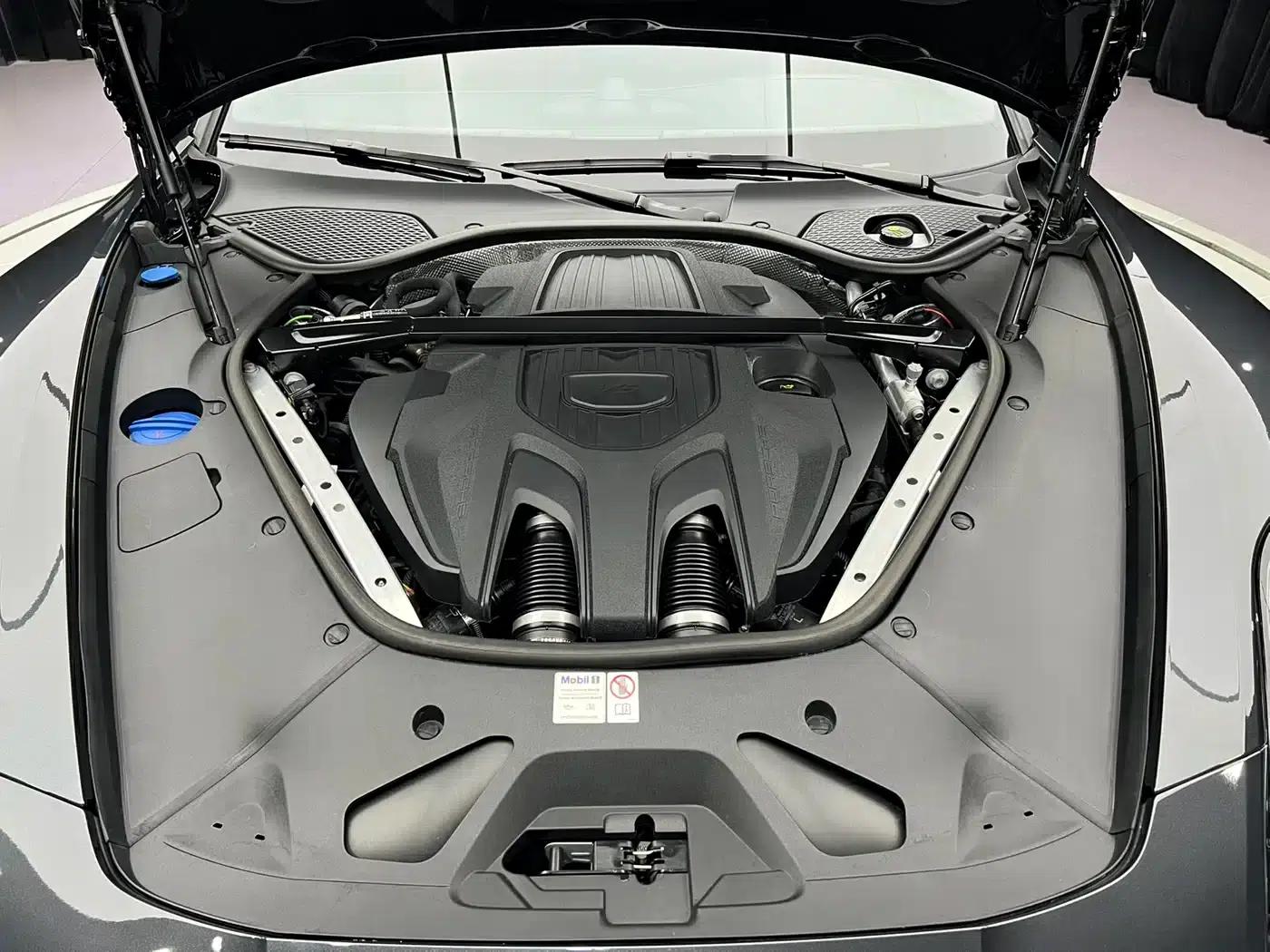 2024 Panamera 4 Executive Long Wheelbase 2.9T — миниатюра 16