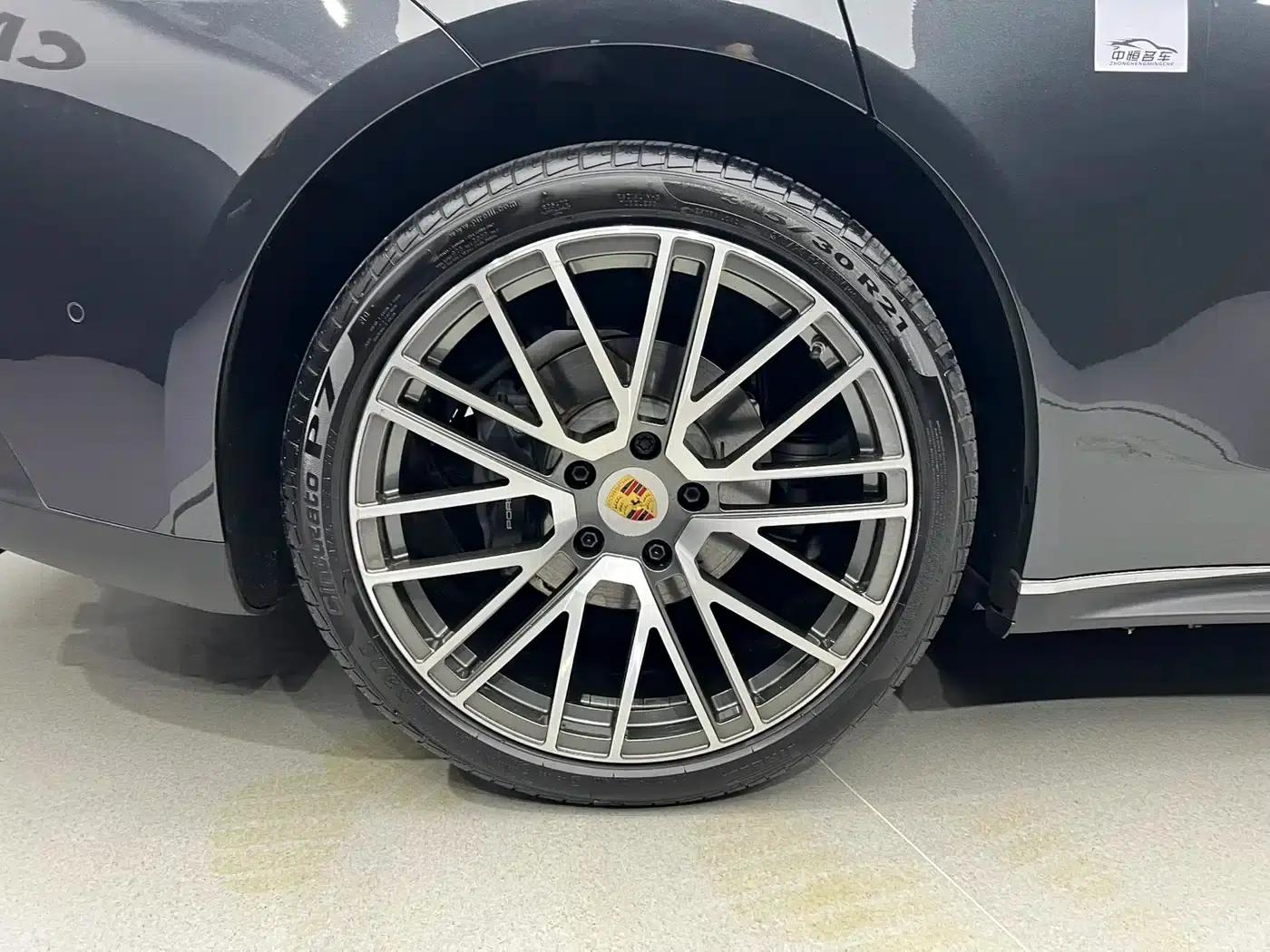 2024 Panamera 4 Executive Long Wheelbase 2.9T — миниатюра 26
