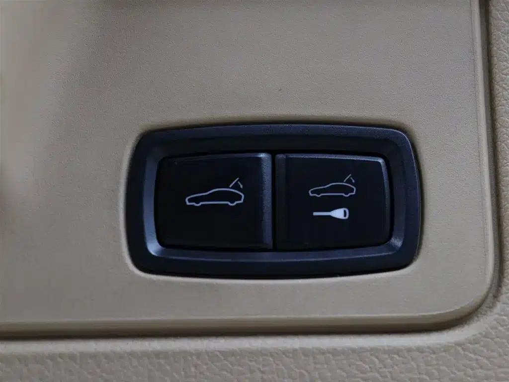 2014 Panamera 4 Executive 3.0T — миниатюра 12