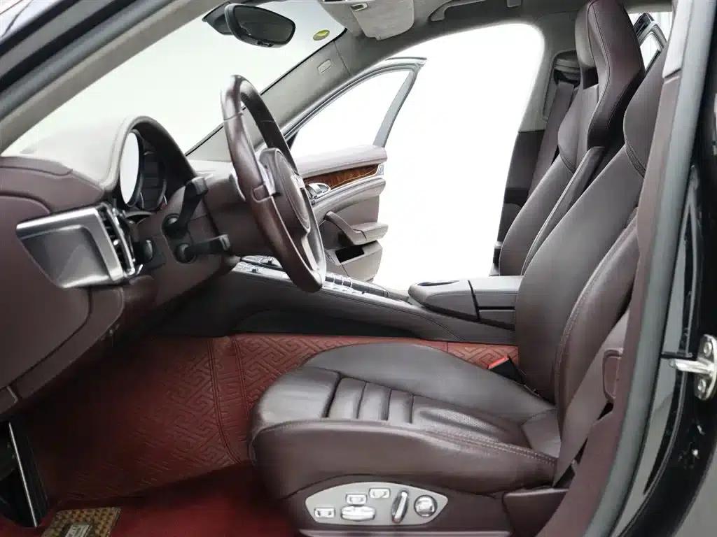 Panamera 2010 Panamera Turbo 4.8T — миниатюра 2
