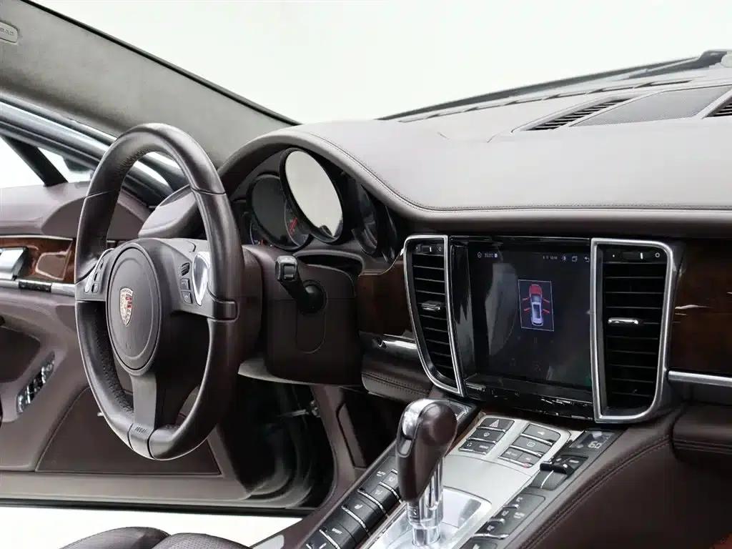 Panamera 2010 Panamera Turbo 4.8T — миниатюра 12