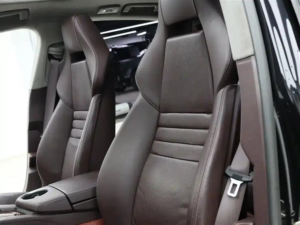 Panamera 2010 Panamera Turbo 4.8T — миниатюра 3