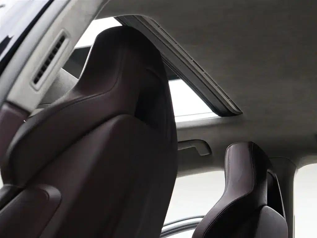 Panamera 2010 Panamera Turbo 4.8T — миниатюра 7