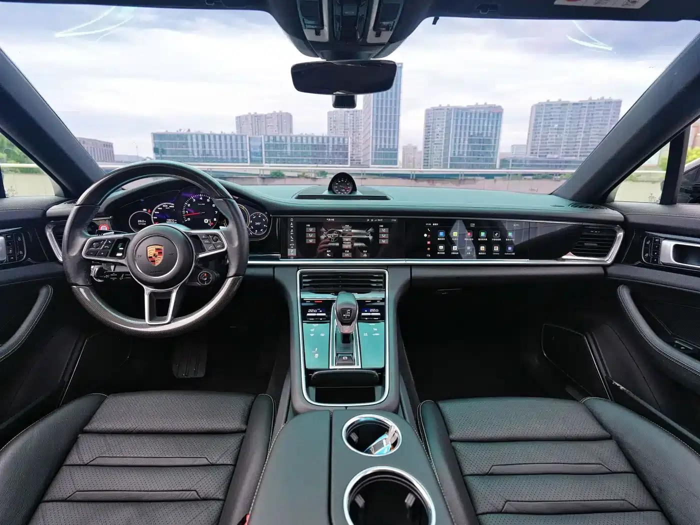 2020 Panamera 10th Anniversary Edition 2.9T — миниатюра 8