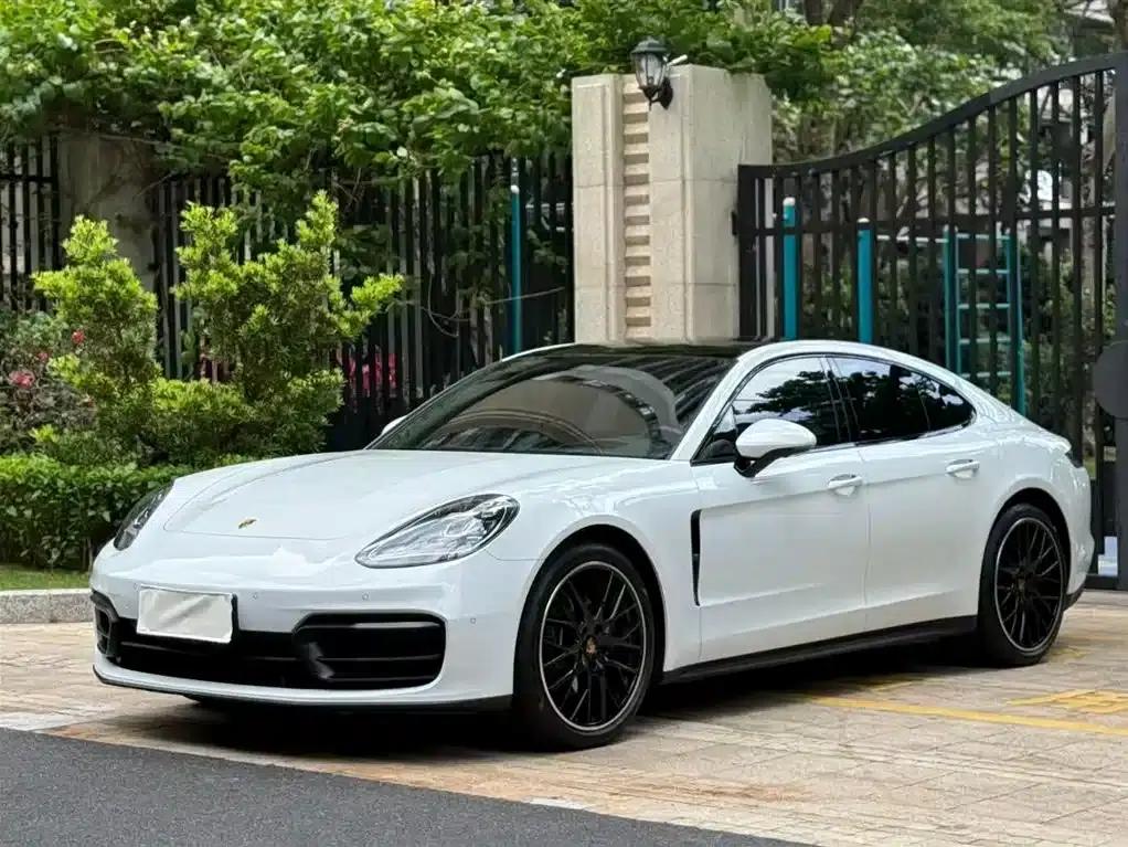 2023 Panamera 2.9T Platinum Edition — миниатюра 1