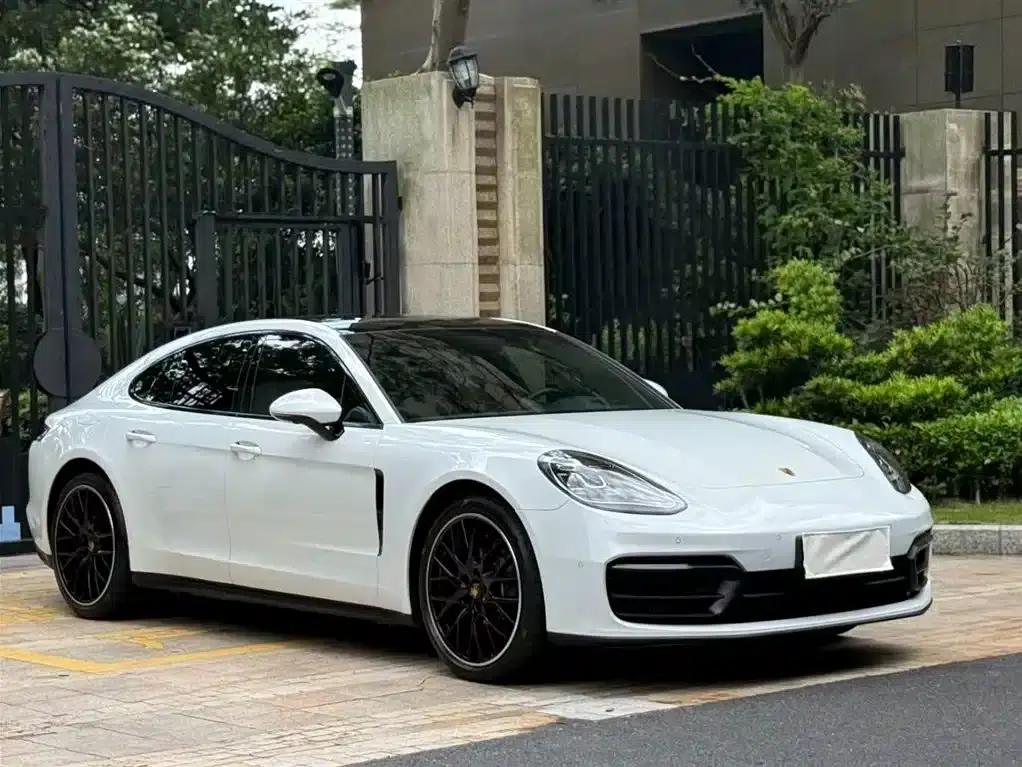 2023 Panamera 2.9T Platinum Edition — миниатюра 2
