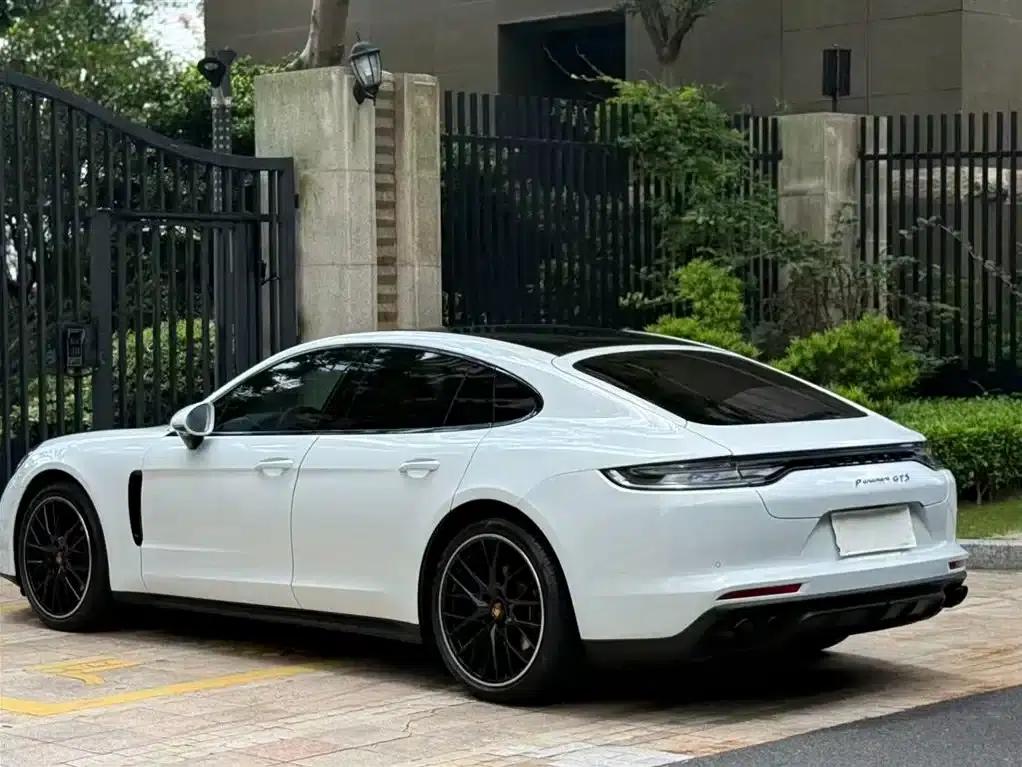2023 Panamera 2.9T Platinum Edition — миниатюра 5