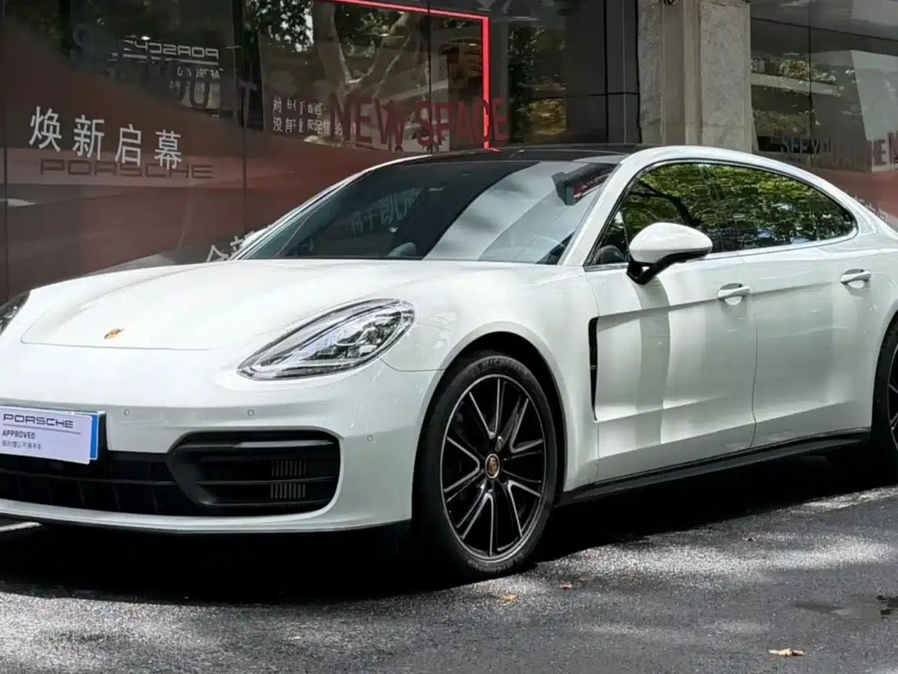 2023 Panamera Executive Long Wheelbase 2.9T — миниатюра 1