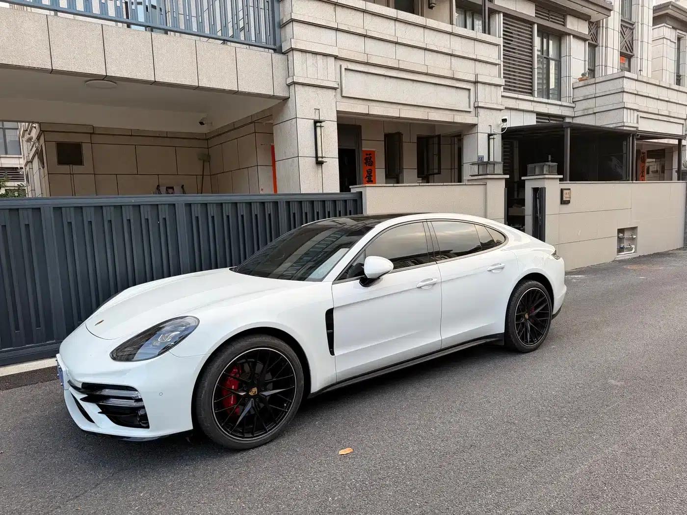 2017 Panamera 3.0T — миниатюра 1