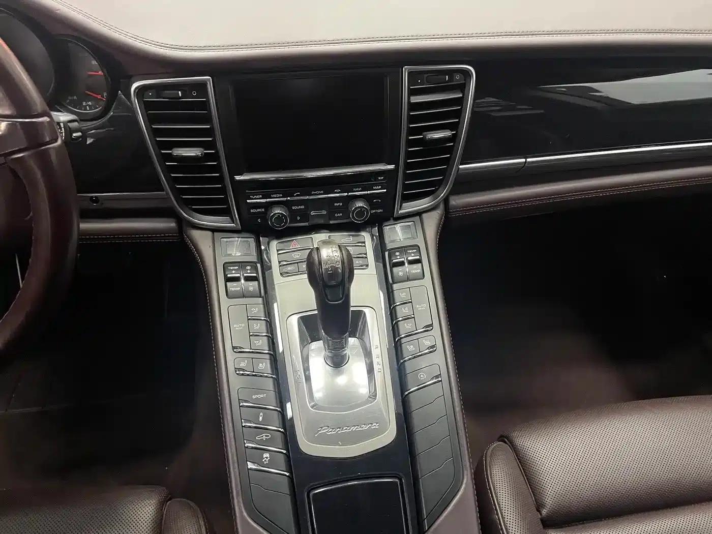 2014 Panamera 4 3.0T — миниатюра 14