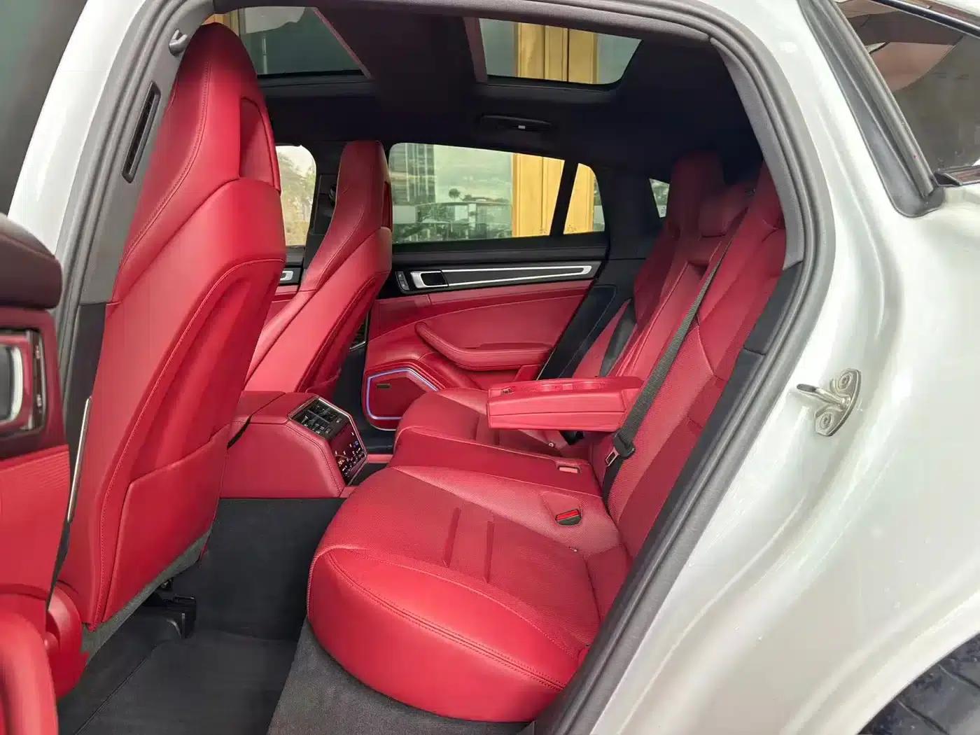 2023 Panamera 2.9T Platinum Edition — миниатюра 11