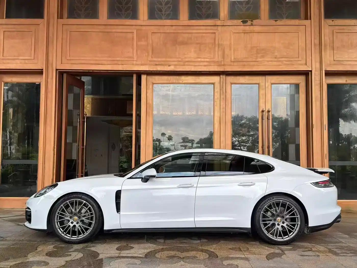 2023 Panamera 2.9T Platinum Edition — миниатюра 5