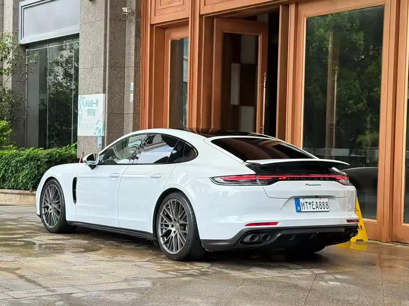 2023 Panamera 2.9T Platinum Edition — миниатюра 6