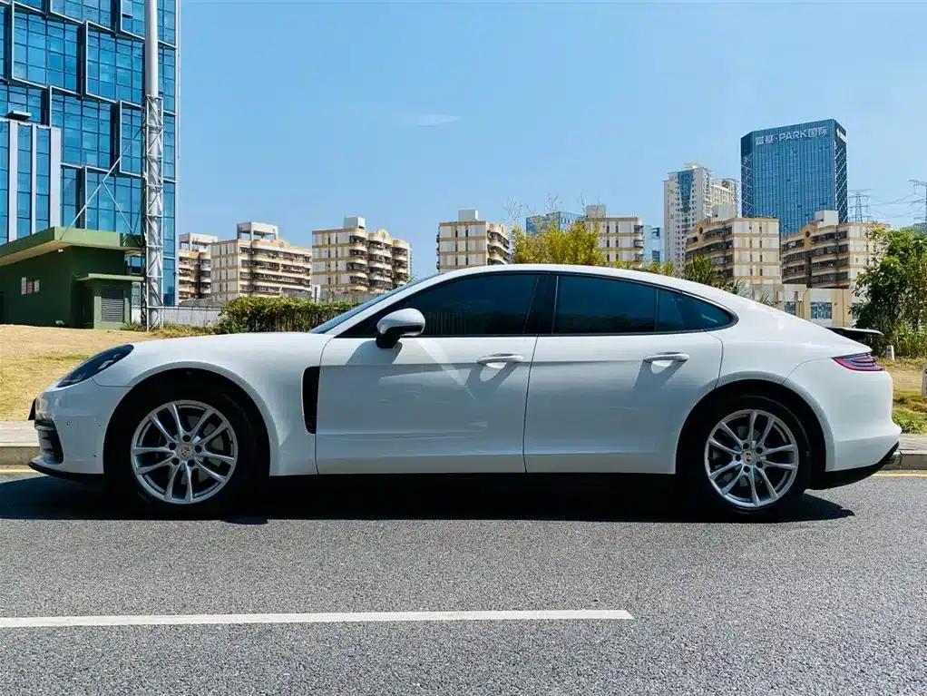 2017 Panamera 3.0T — миниатюра 11