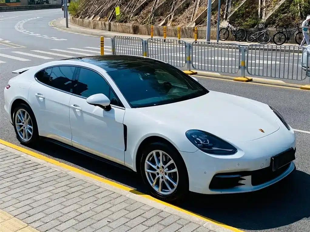 2017 Panamera 3.0T — миниатюра 3