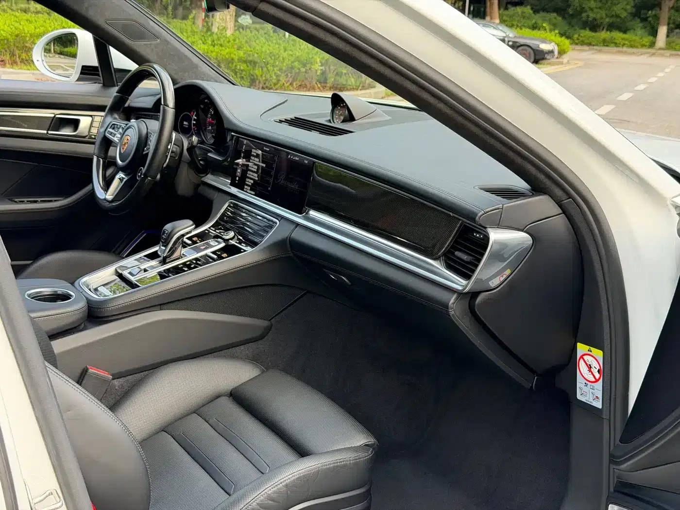 Panamera 2017 Panamera Turbo 4.0T — миниатюра 12