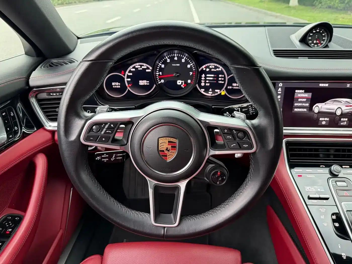 2019 Panamera 4 Executive Long Wheelbase 2.9T — миниатюра 13