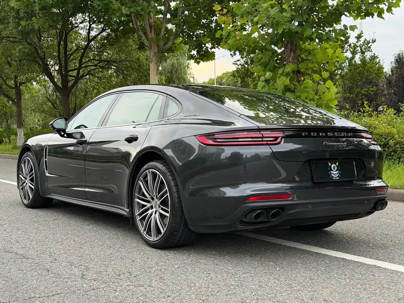 2019 Panamera 4 Executive Long Wheelbase 2.9T — миниатюра 6