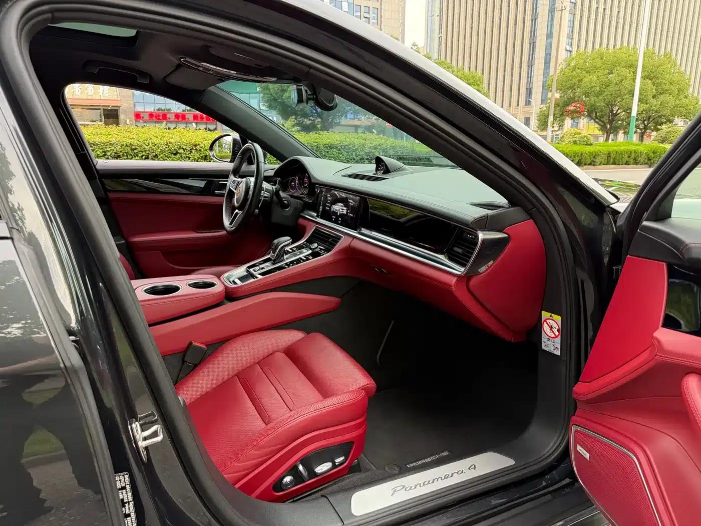 2019 Panamera 4 Executive Long Wheelbase 2.9T — миниатюра 10