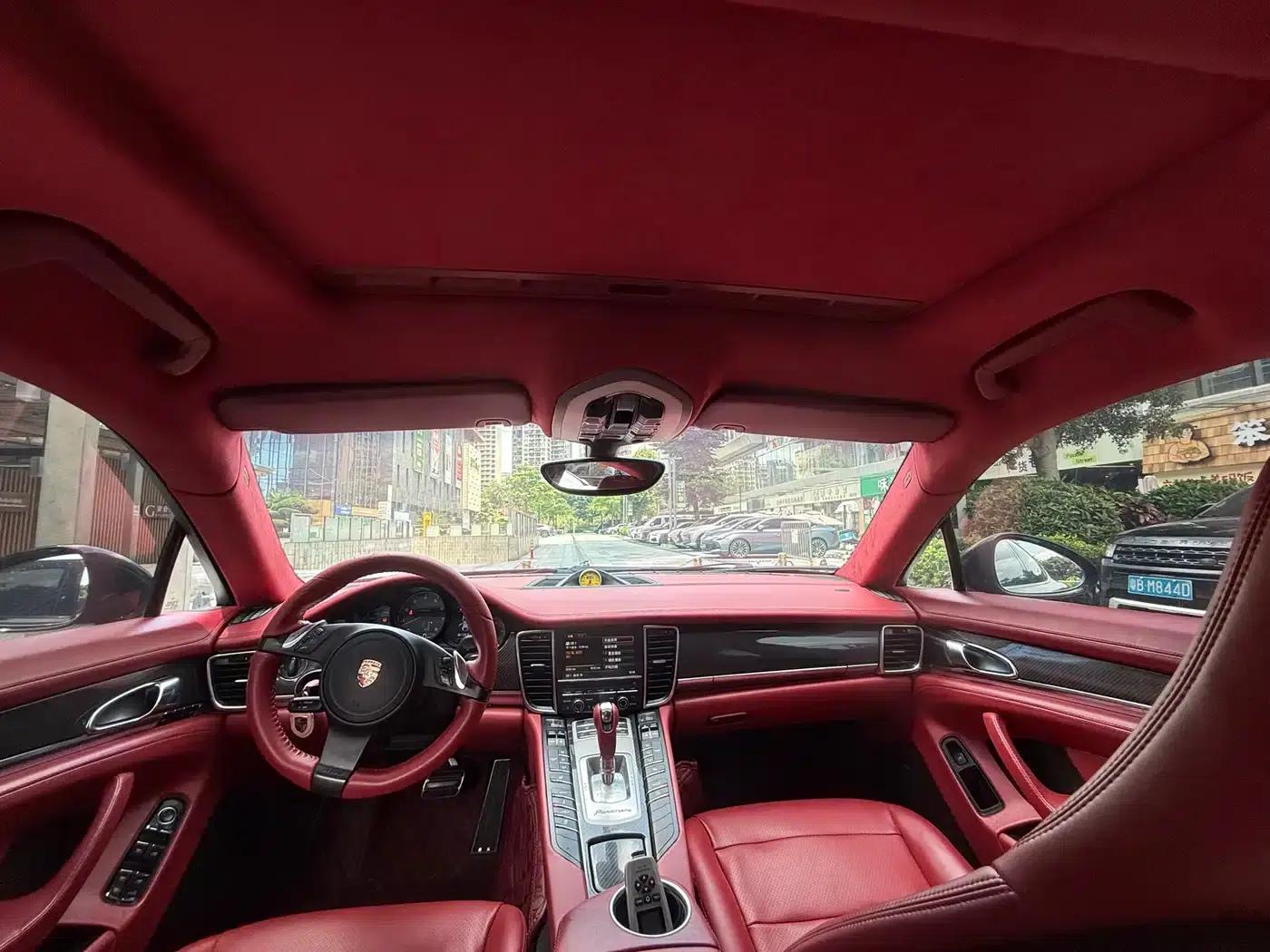 Panamera 2013 Panamera 4 Platinum Edition 3.6L — миниатюра 21