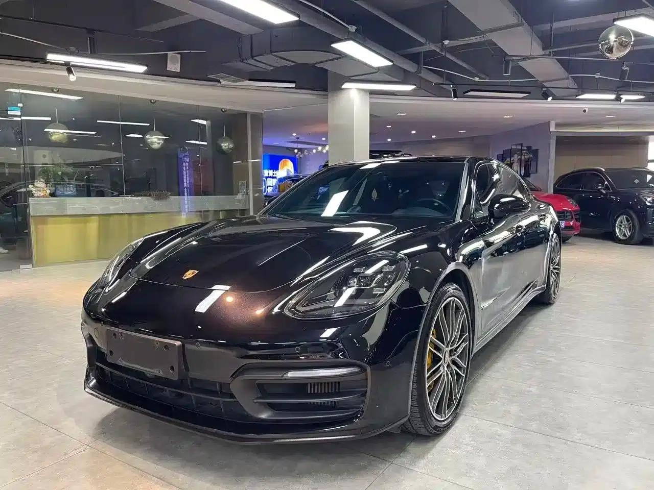 2022 Panamera Executive Long Wheelbase Platinum Edition 2.9T — миниатюра 1