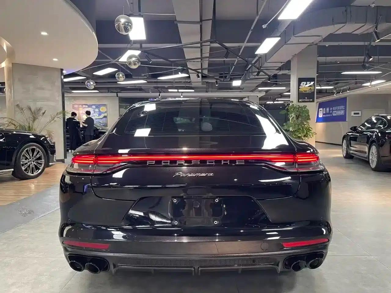 2022 Panamera Executive Long Wheelbase Platinum Edition 2.9T — миниатюра 8