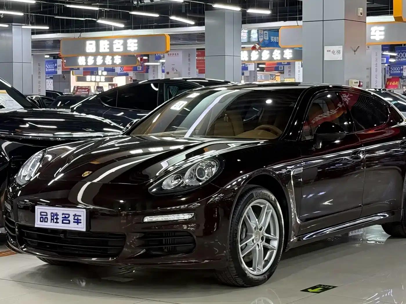 Panamera 2016 Panamera Edition 3.0T — миниатюра 1