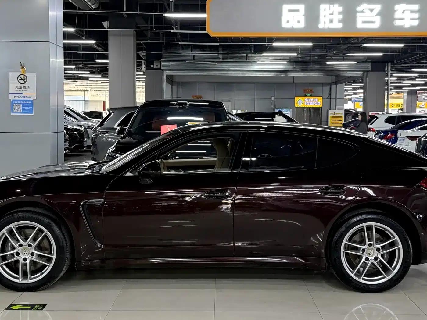 Panamera 2016 Panamera Edition 3.0T — миниатюра 4