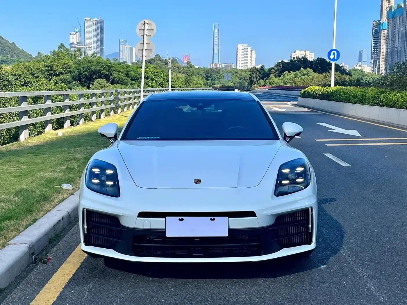 2024 Panamera Executive Long Wheelbase 2.9T — миниатюра 2