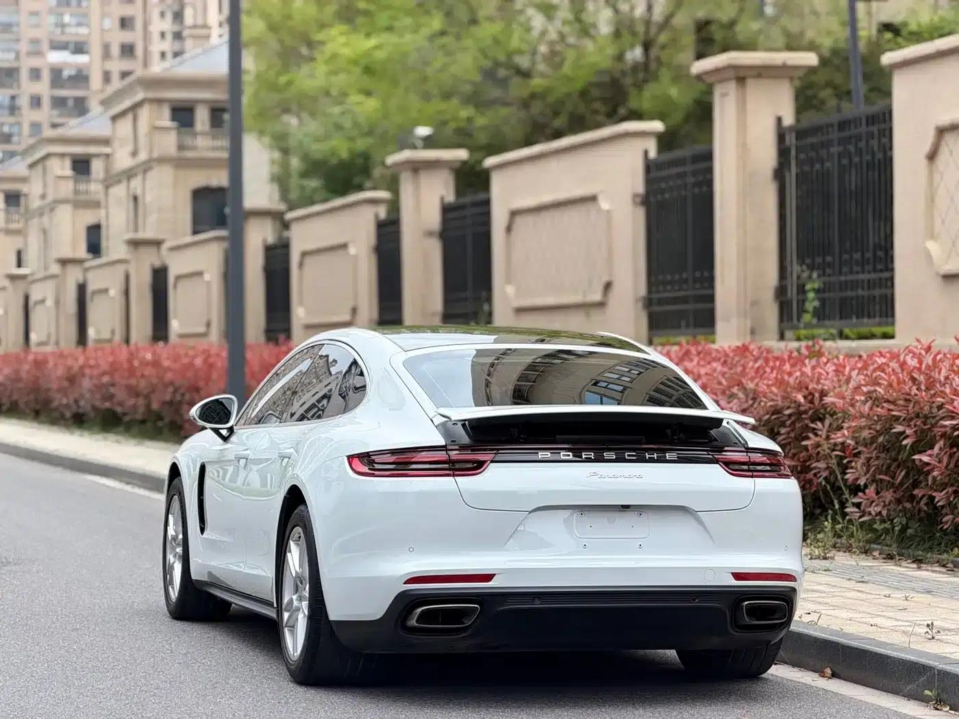 2017 Panamera 3.0T — миниатюра 3
