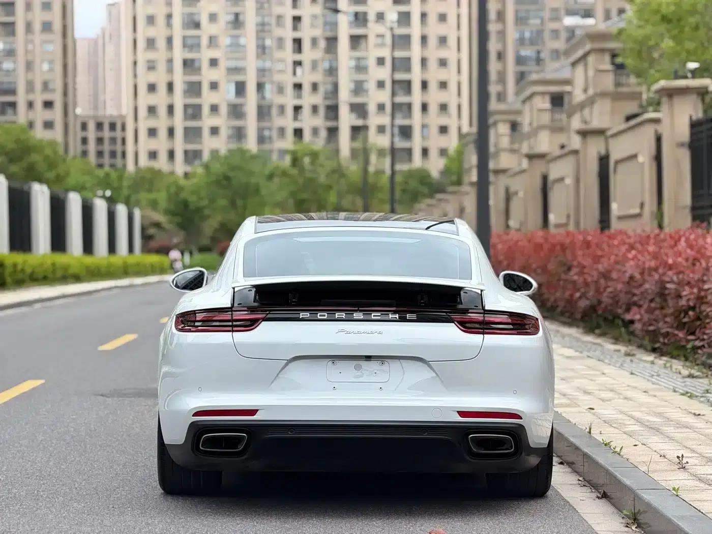 2017 Panamera 3.0T — миниатюра 6