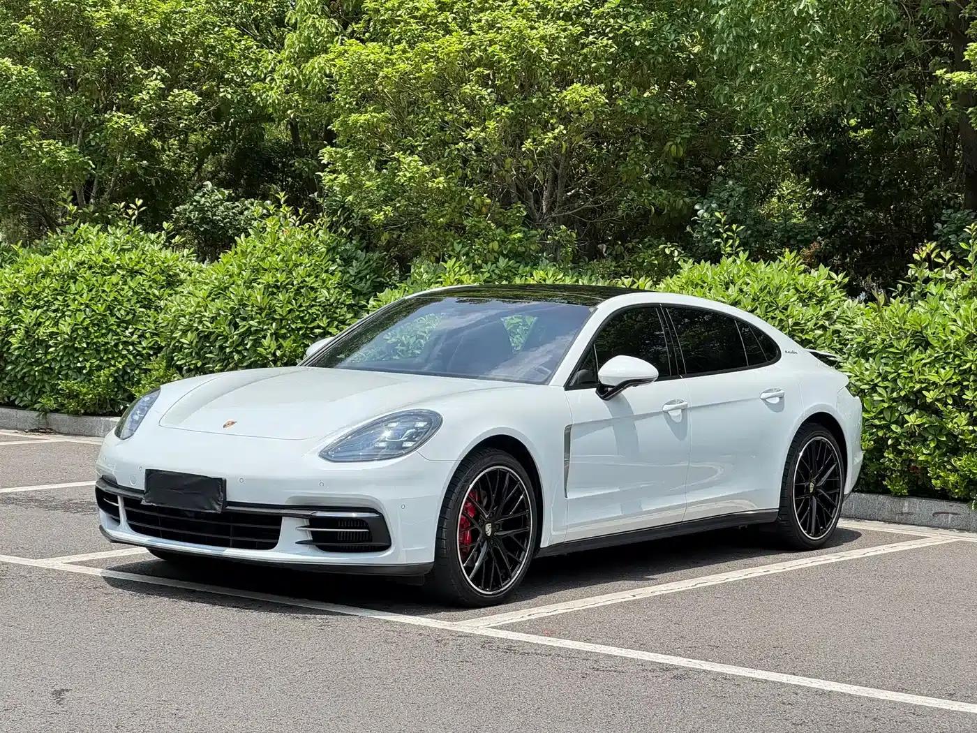 2019 Panamera Executive Long Wheelbase 2.9T — миниатюра 1